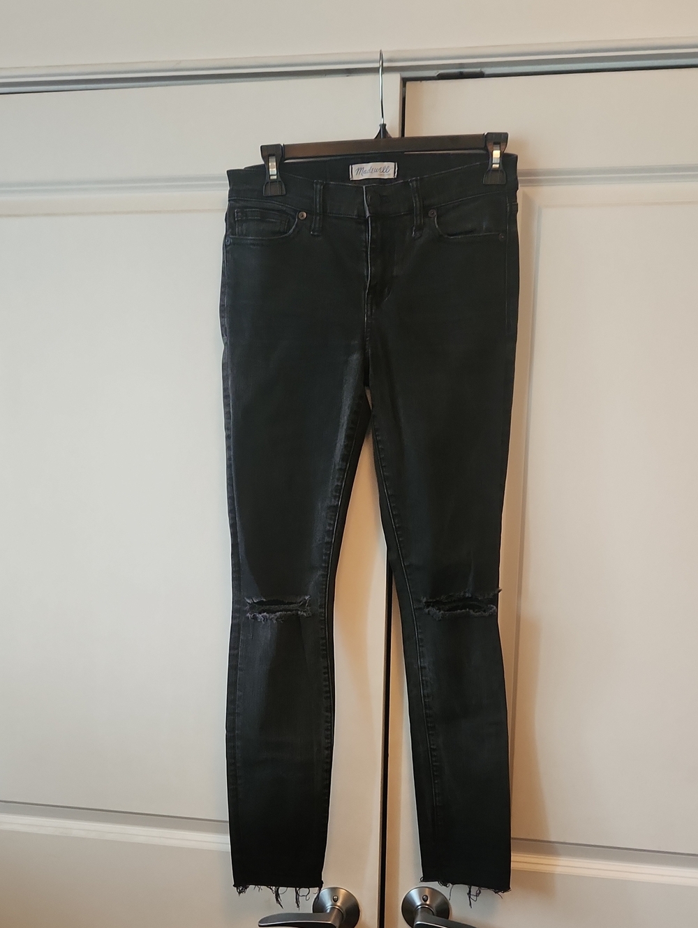 Madewell Black Skinny Distressed Knee Jeans